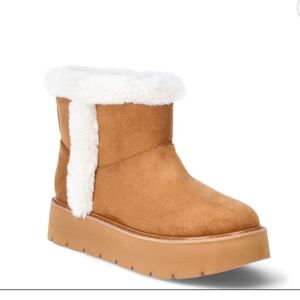 New Time And Tru Boots Size 8